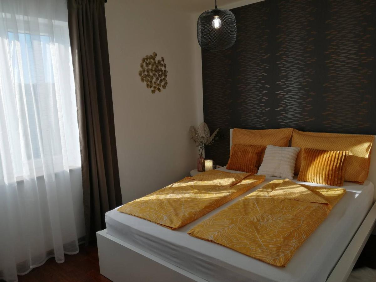 Apartment Iva Šilo Eksteriør billede